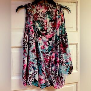 Jennifer Lopez floral animal tropical print sleeveless top